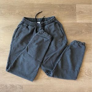 GYMSHARK- rest day sweatpants joggers